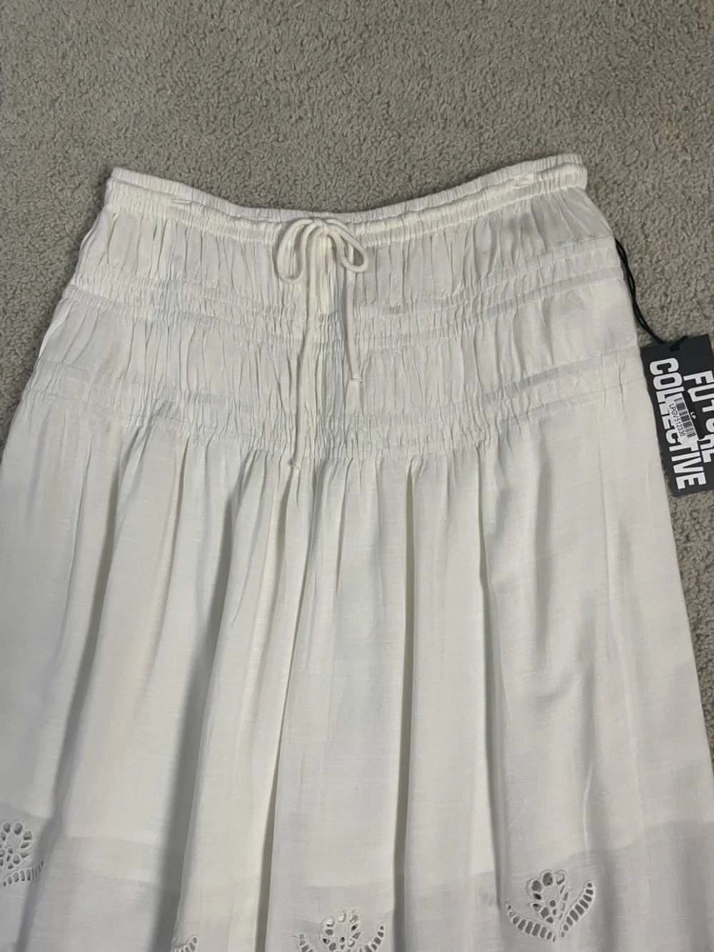 FUTURE COLLECTIVE White Rayon EMBROIDERED High Rise Eyelet DROP A-Line SKIRT - Picture 2 of 7